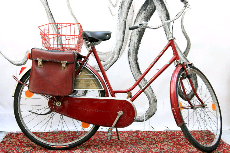 flight womens vintage 700c bike